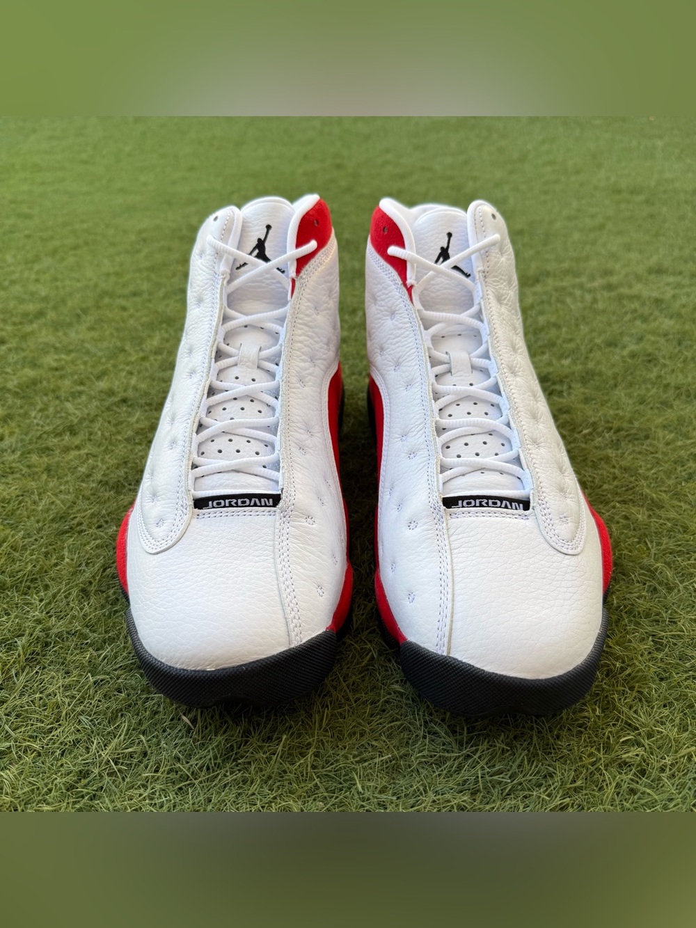 Air Jordan 13 Retro - Picture 2 of 5
